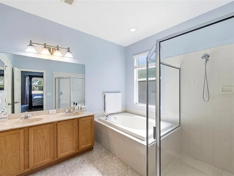 6823 Green Heron Dr — Photo 36
