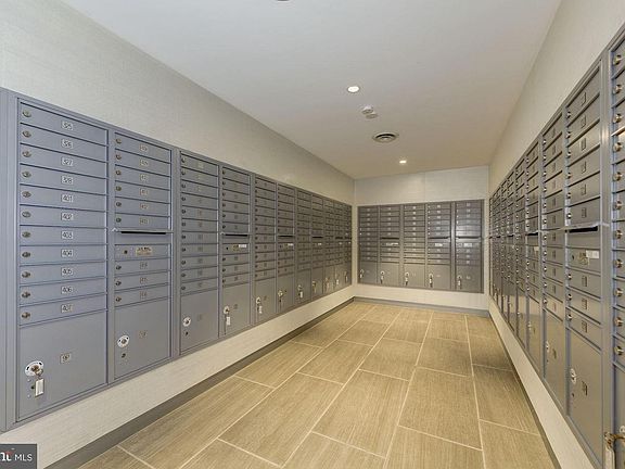 5th image of 4141 N Henderson Rd APT 727