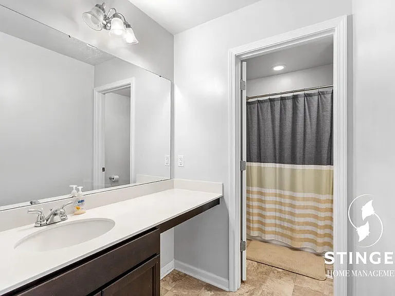21 Chestnut St — Photo 21