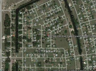 808 SW 13th Ave, Cape Coral, FL 33991