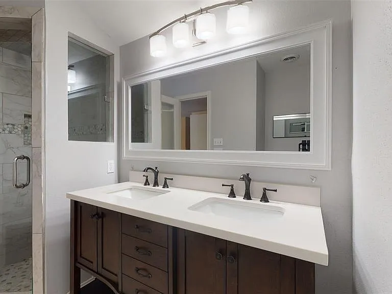 2121 Winrock Blvd #43 — Photo 36