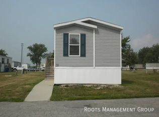 702 S Holmes Dr #195, Bay City, MI 48708