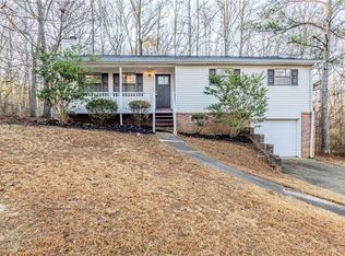 5925 S Quail Dr, Douglasville, GA 30135