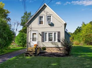 4022 Sheldon Rd, Orchard Park, NY 14127