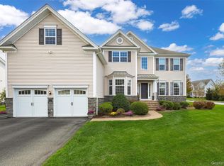 2 E Van Buren Way, Hopewell Junction, NY 12533