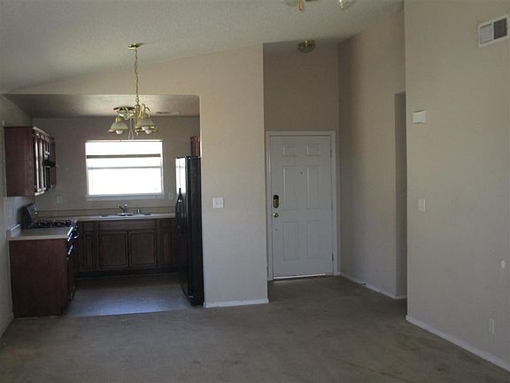 4th image of 14056 Volcanic Rock Dr