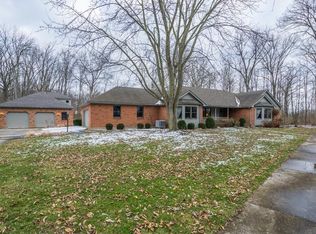 6329 Hartzell Rd, Greenville, OH 45331