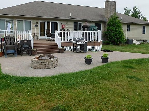 5th image of 50 Connors Farm Dr