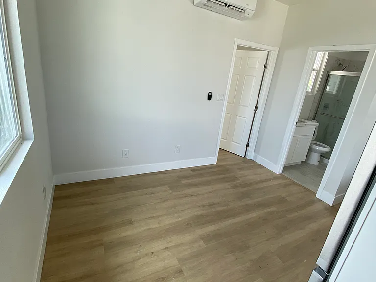 36 E Stefano Ave #40 — Photo 5