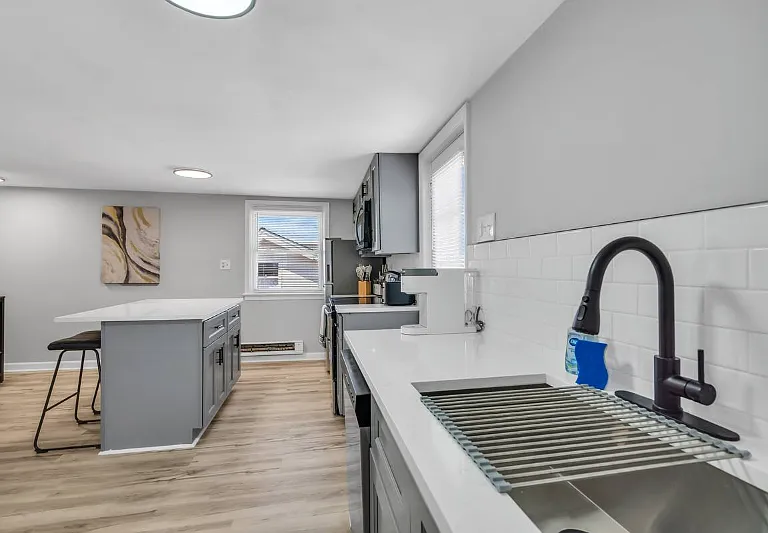 113 E Rio Grande Ave #3 — Photo 8