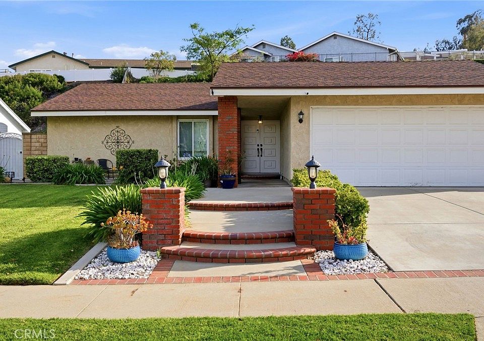 1st image of 1932 Adobe Ave