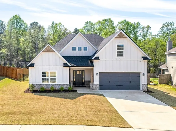 1807 Solamere Ct, Auburn, AL 36832