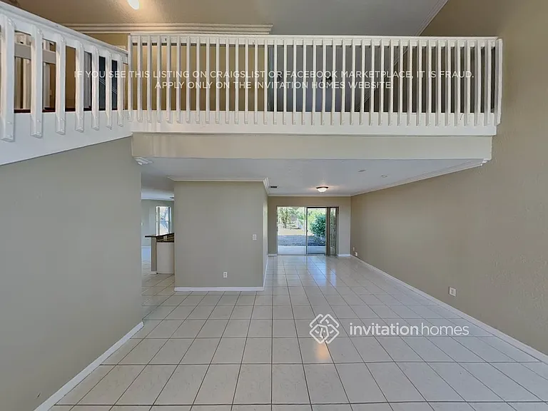 18057 SW 12th Ct — Photo 5