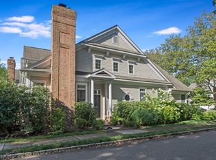 10 Hurlingham Club Rd, Far Hills, NJ 07931