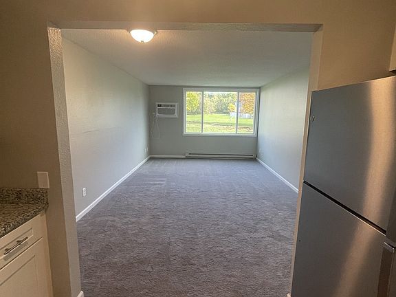 2nd image of 310 15th Ave W Unit 106