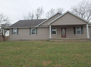 1712 Porter Rd, Sadieville, KY 40370