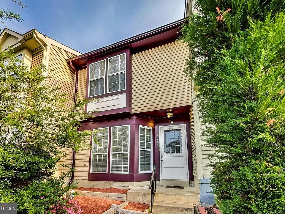 18032 Olde Port Ln