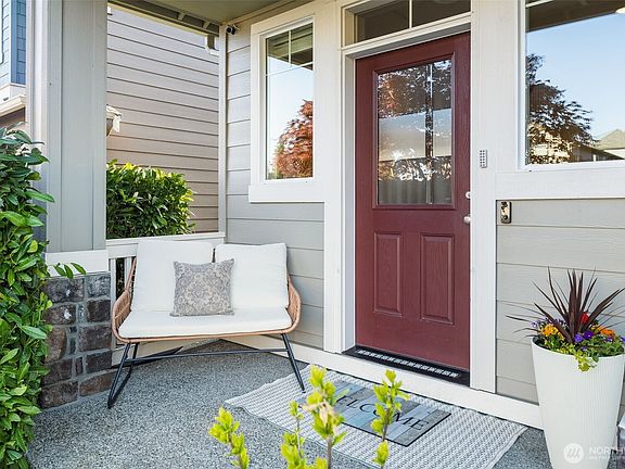 2nd image of 13378 188th Avenue SE