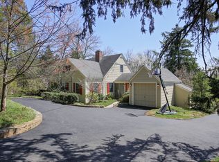 2122 Washington Valley Rd, Martinsville, NJ 08836