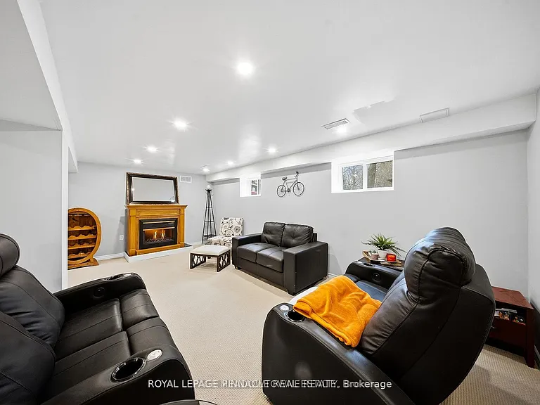 208 Glen Oak Dr — Photo 37