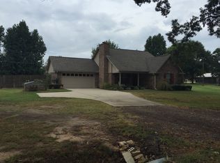 389 White Rd W, Texarkana, TX 75503