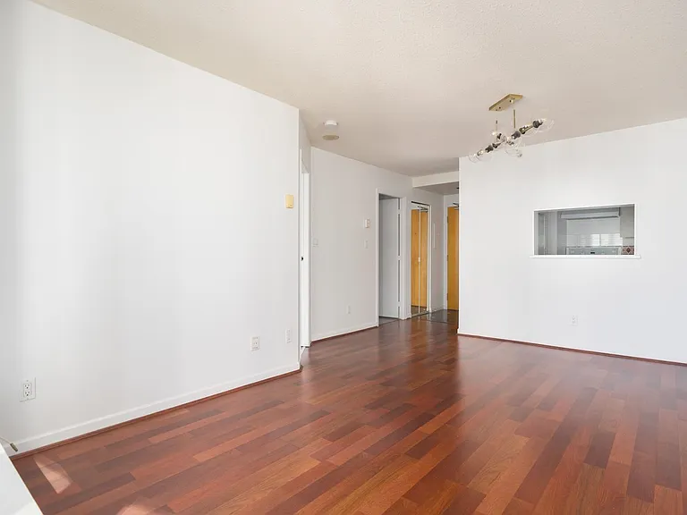 1166 Melville St #2102 — Photo 5
