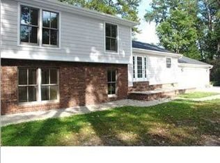 105 Huntington Cir, Summerville, SC 29485