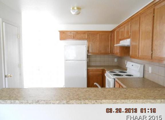 4th image of 607 Bermuda Unit B