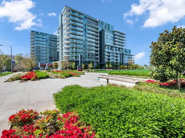 6633 Pearson Way #302, Richmond, BC V7C 0C4