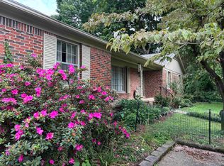305 N Henderson Dr, Fulton, KY 42041