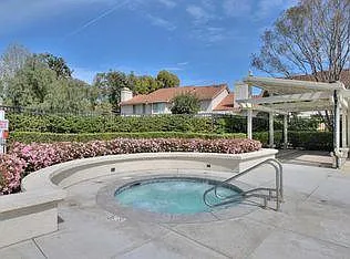 1242 Monte Dr — Photo 11