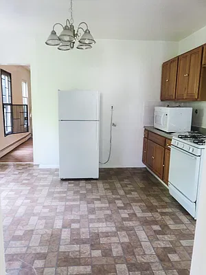 Rented by Space Real Estate | media 21