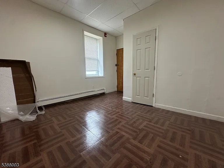 52-54 Stuyvesant Ave #1 — Photo 3
