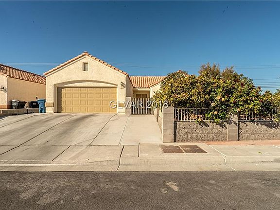 3rd image of 3821 Pipeline St