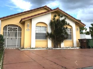 6829 W 26th Ave, Hialeah, FL 33016