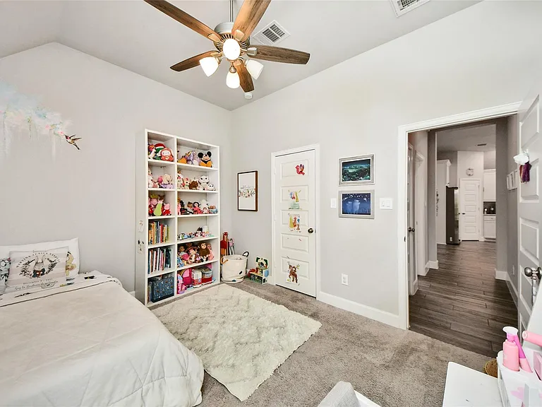 2206 Forest Trace Ln — Photo 28