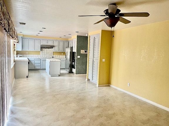 4th image of 6291 Camino Del Lago
