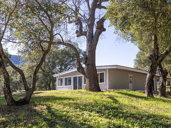 5th image of 47292 Arroyo Seco Rd