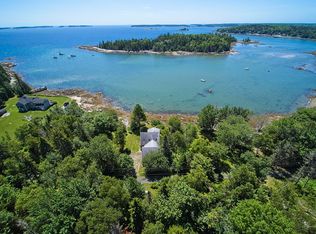12 Dyer Point Rd, Owls Head, ME 04854
