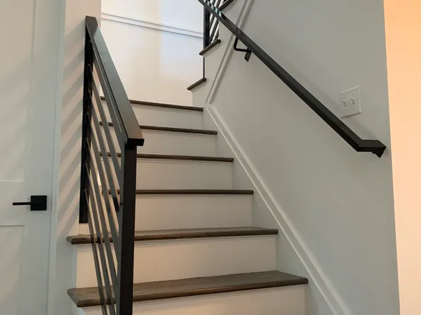 237 Mechanic St APT B, Red Bank, NJ 07701