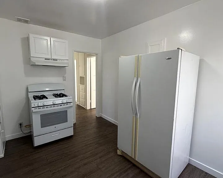 5113 W 20th St #1/2 — Photo 10