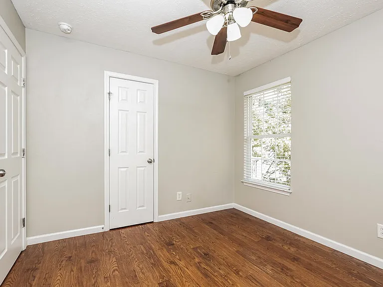 5027 Hectare Ln — Photo 12