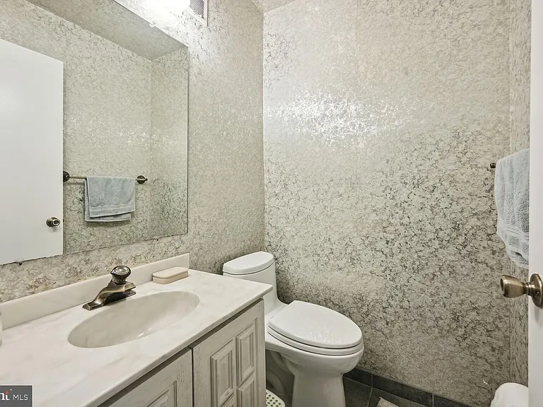 12904 N Commons Way — Photo 15