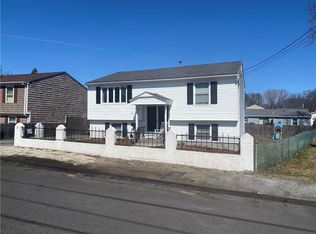 21 Chandler Ave, Pawtucket, RI 02860