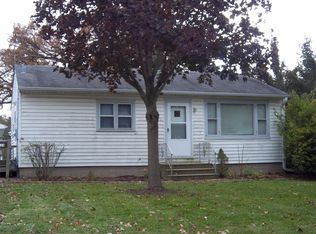 124 Oak Dr, Dekalb, IL 60115