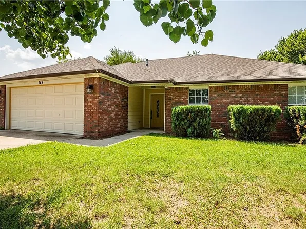 118 S Bailey St, Lowell, AR 72745