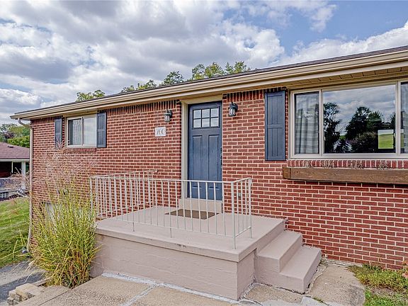 2nd image of 760 Whitehead Ln