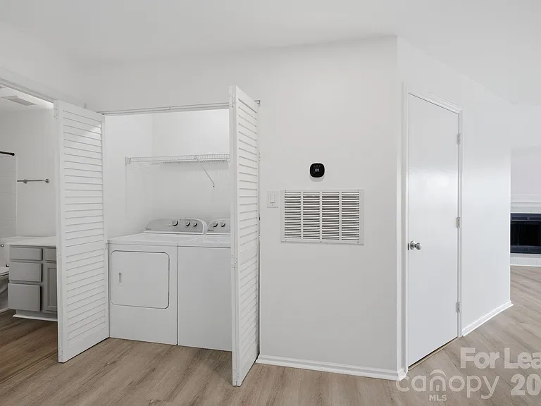 18883 Vineyard Point Ln — Photo 16