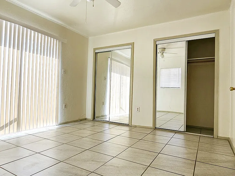 1120 N Miranda St — Photo 16