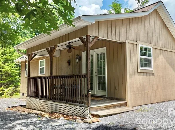 37 Coyote Rd, Marion, NC 28752